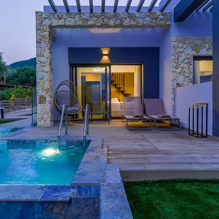 Palmera Pachis Private Pool Villa *